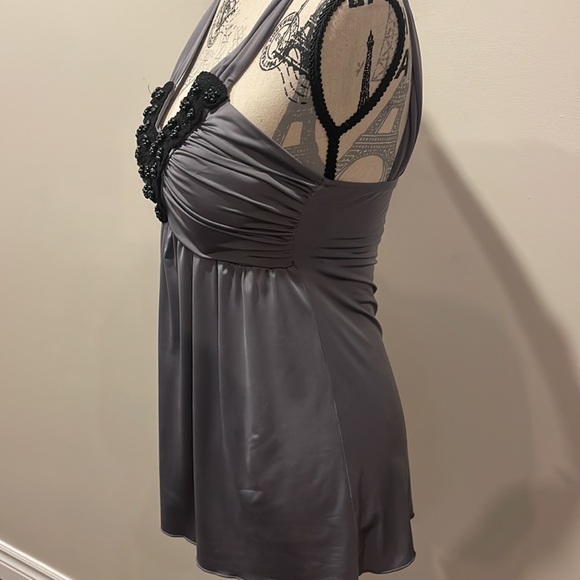 DETAILED EMBELLISHED TANK - Picture 3 of 6